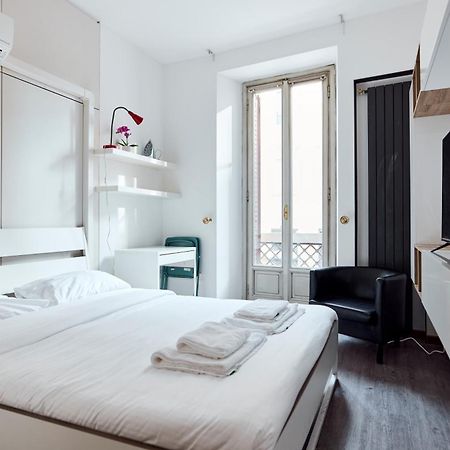 Corso Venezia View With Private Balcony - Corso Venezia Suite Milan Luaran gambar