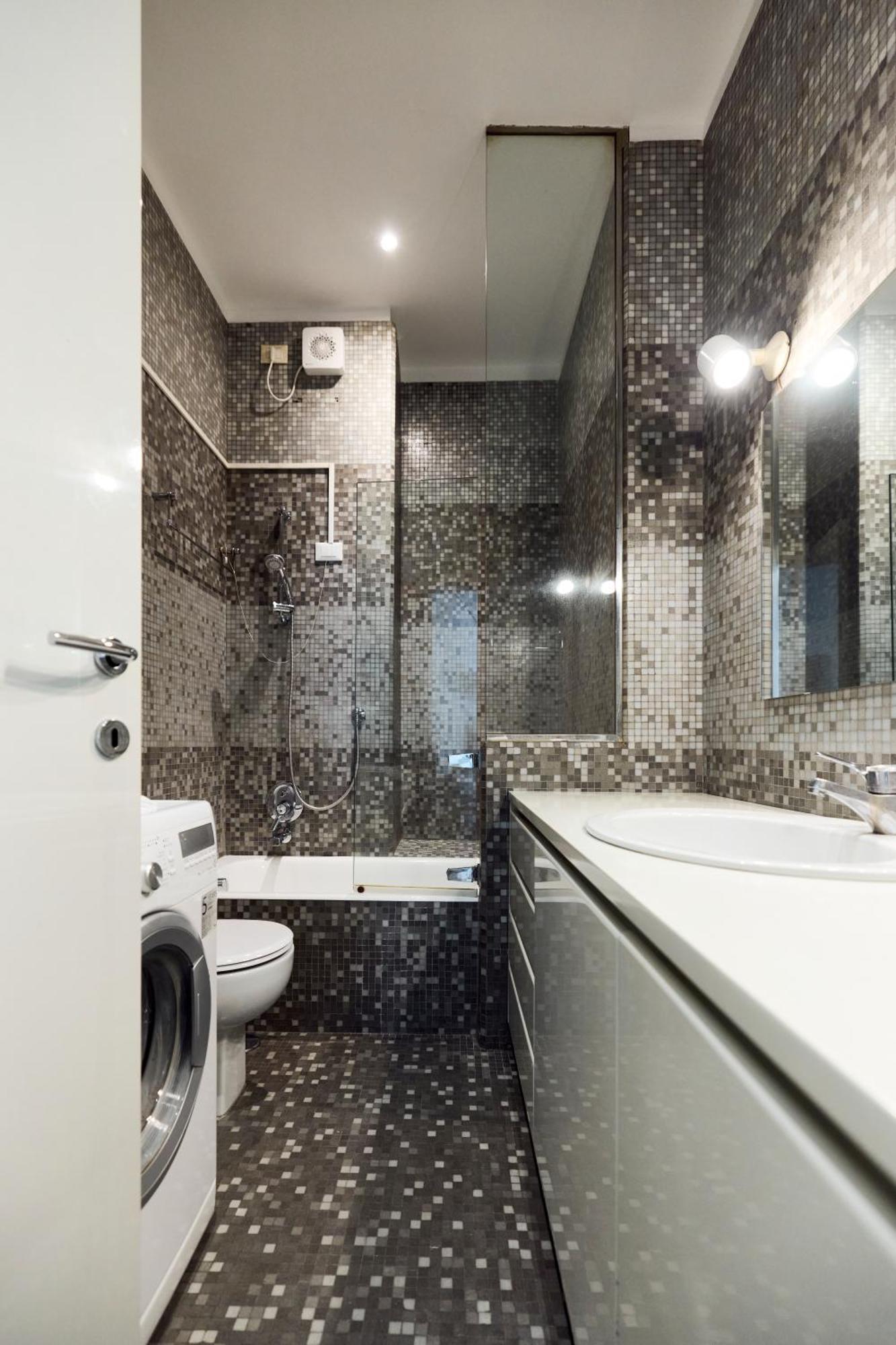 Corso Venezia View With Private Balcony - Corso Venezia Suite Milan Luaran gambar